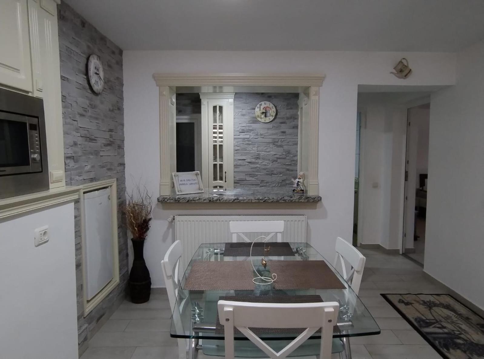 Ferienwohnung La Relax Brașov Exterior foto