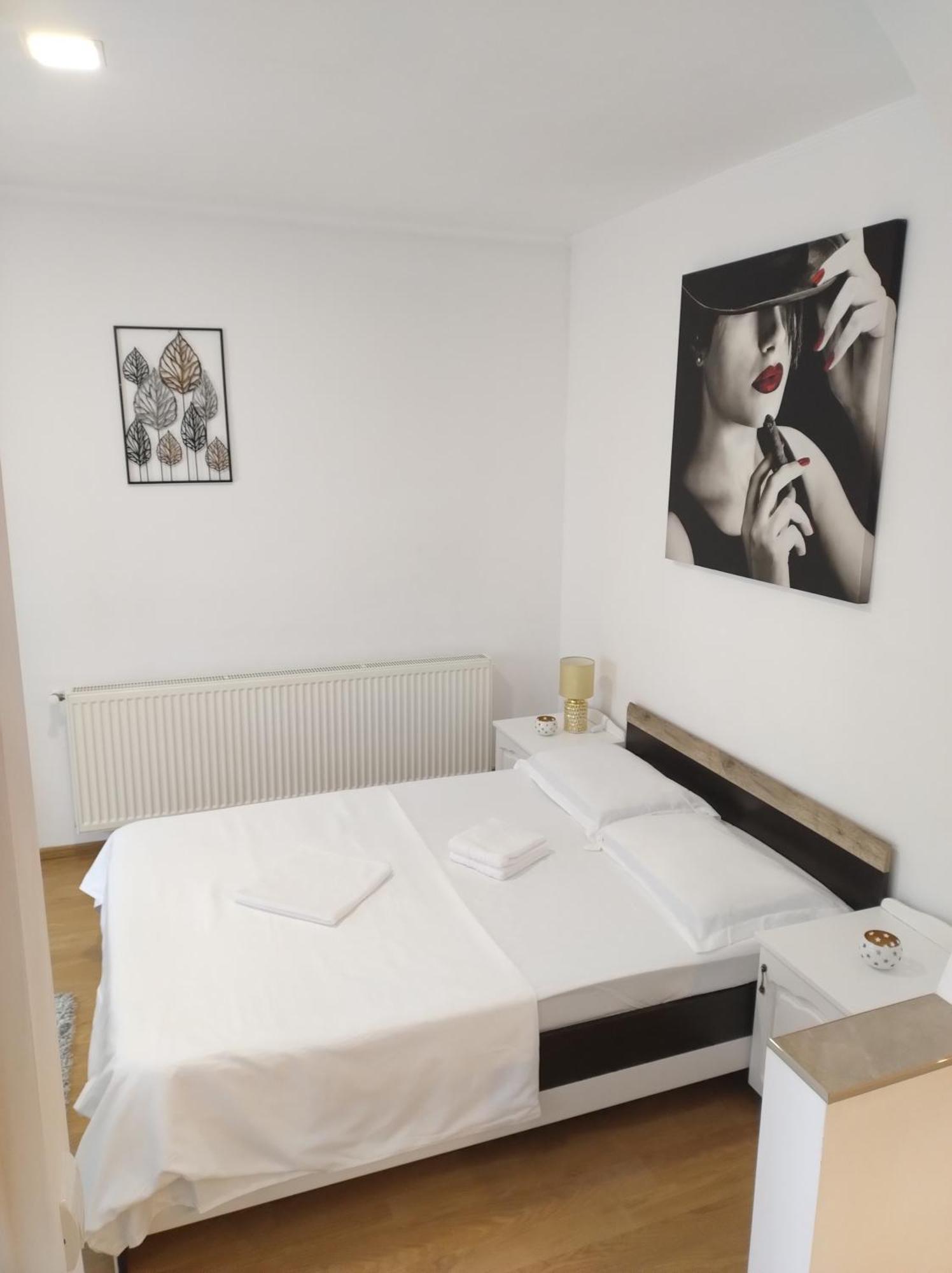 Ferienwohnung La Relax Brașov Exterior foto