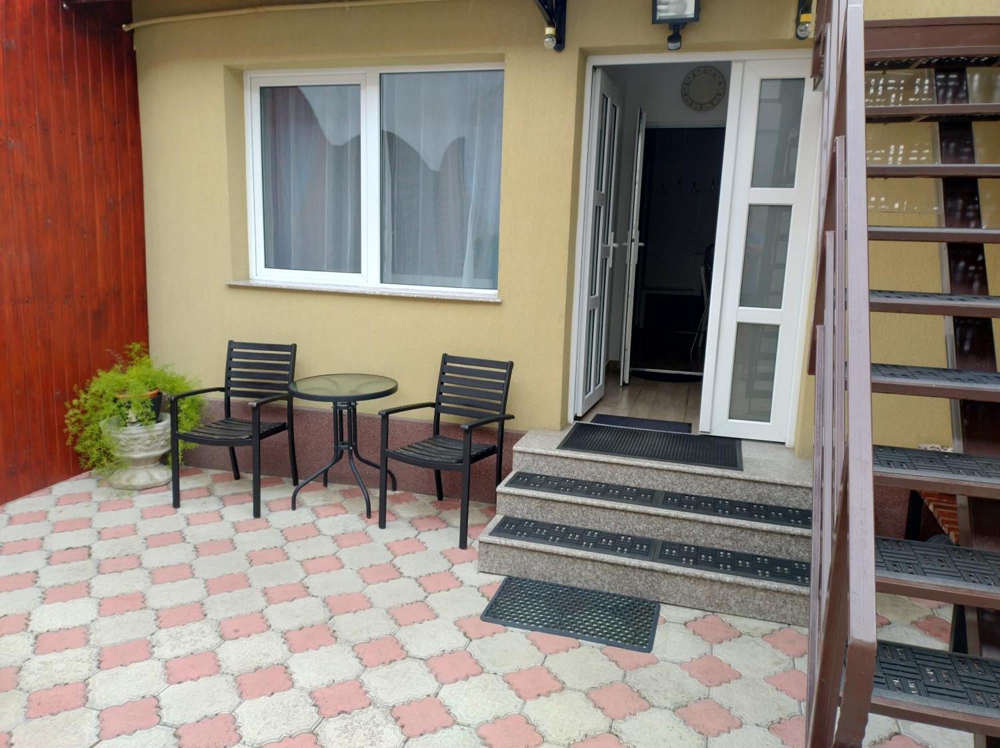 Ferienwohnung La Relax Brașov Exterior foto